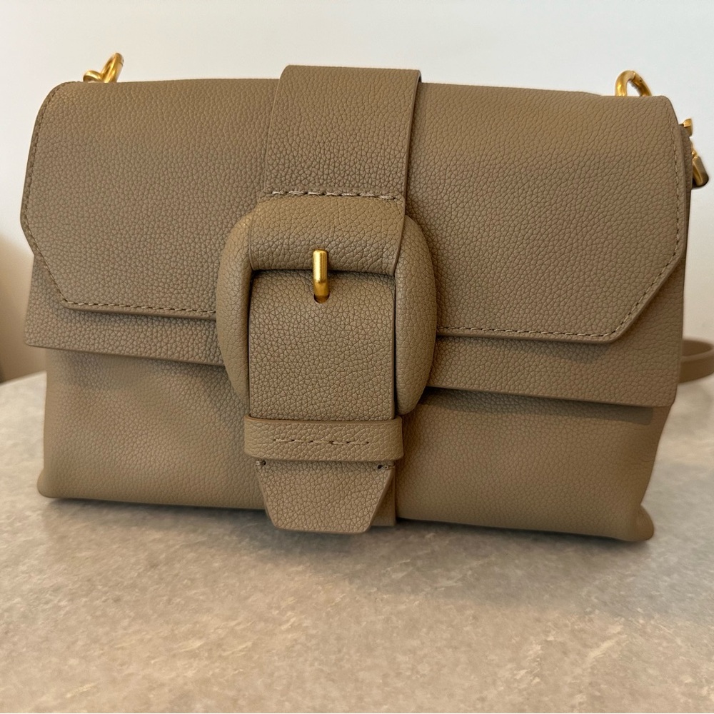 Women’s Oroton Tan Purse
